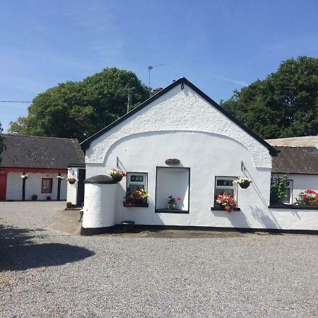 Ballycrossaun Cummins Cottages מראה חיצוני תמונה