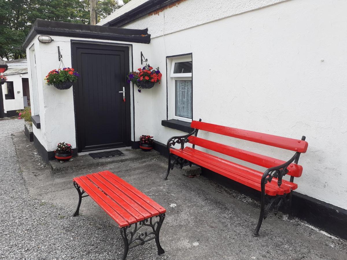 Ballycrossaun Cummins Cottages מראה חיצוני תמונה